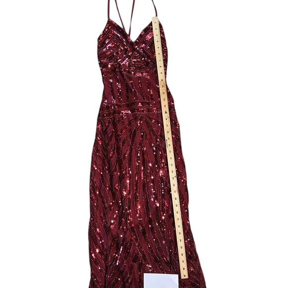 NWT Giffniseti Dark Red Sequin Embellished Lace-Up Back Evening Gown M - Picture 2 of 10